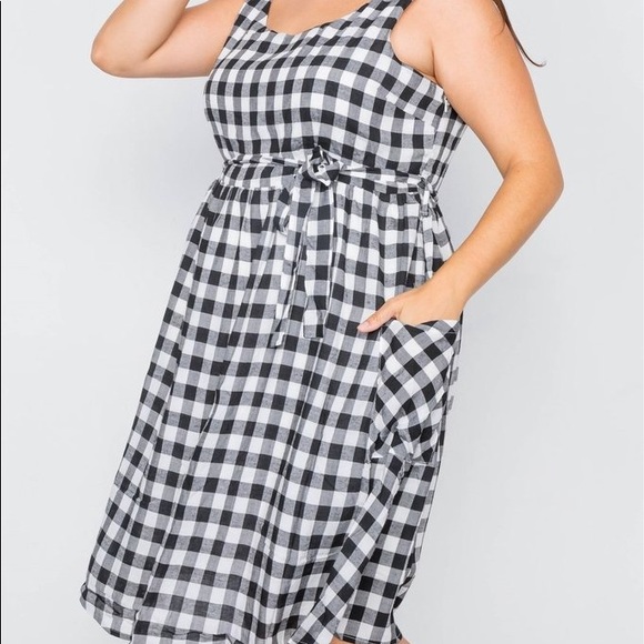 ⭐️LAST1⭐️Plus Size Checkered Gingham Midi Dres⭐️ - Picture 2 of 5